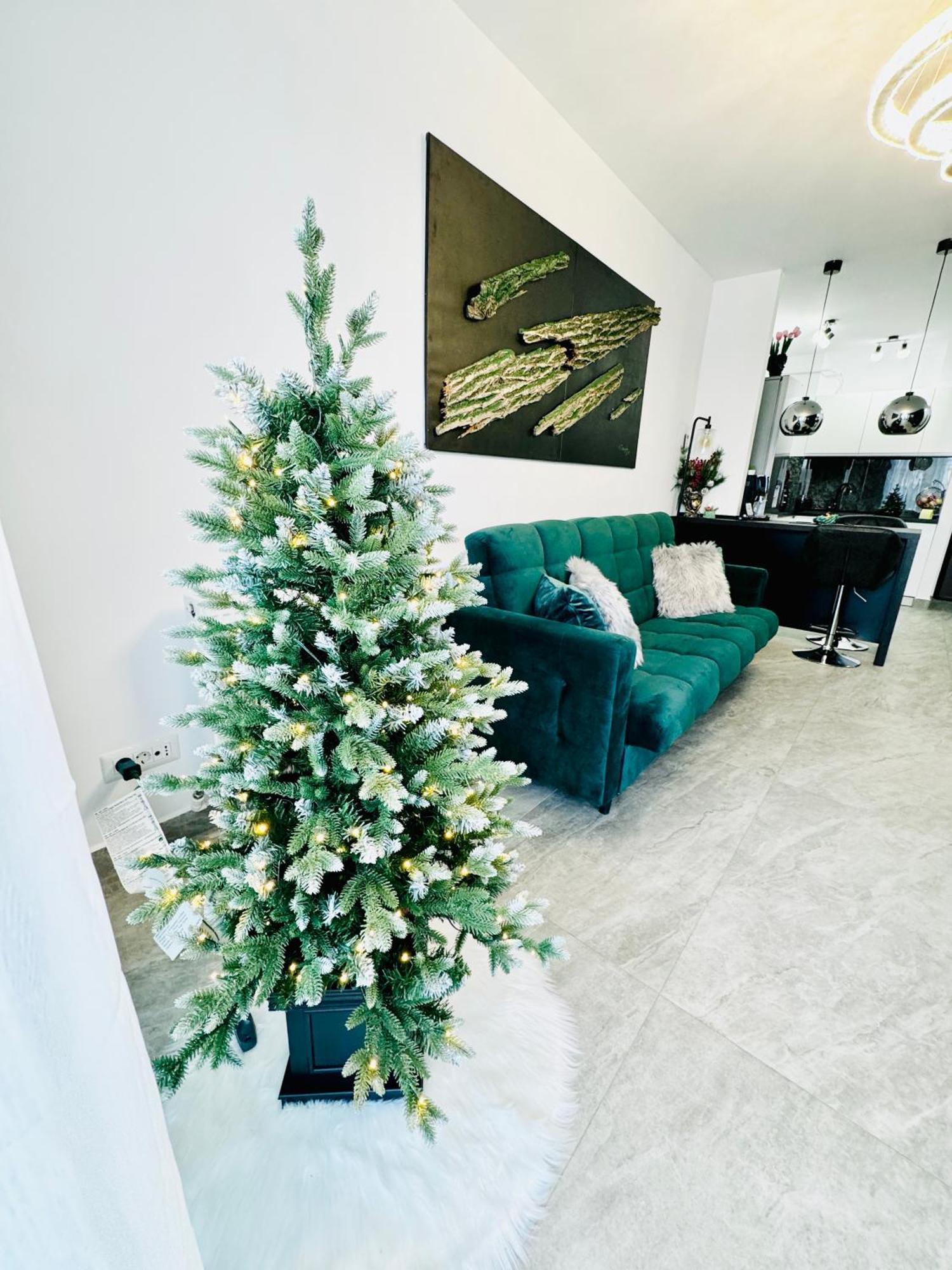 Aici Te Simti Ca Acasa Apartman Jászvásár Kültér fotó