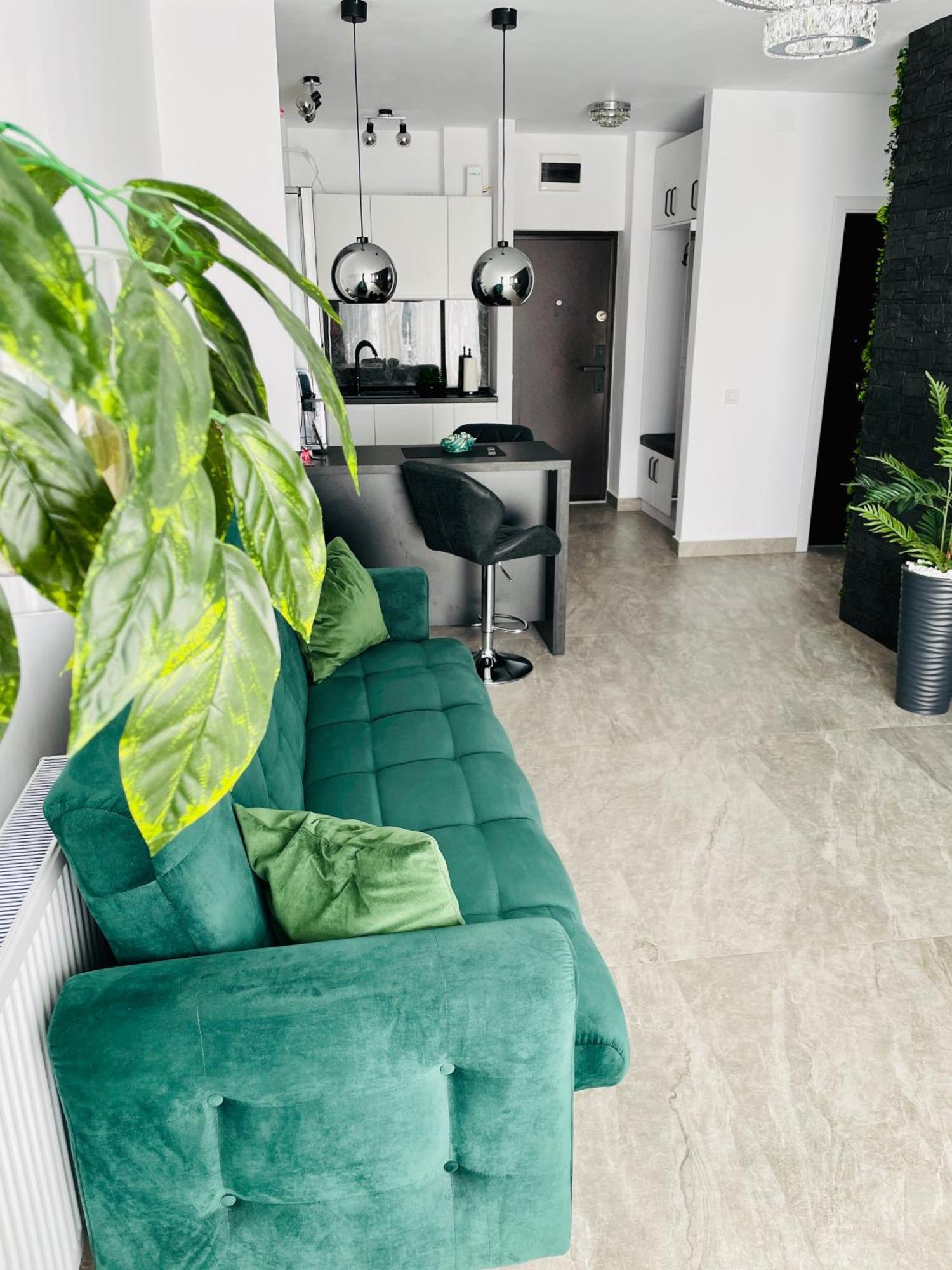 Aici Te Simti Ca Acasa Apartman Jászvásár Kültér fotó